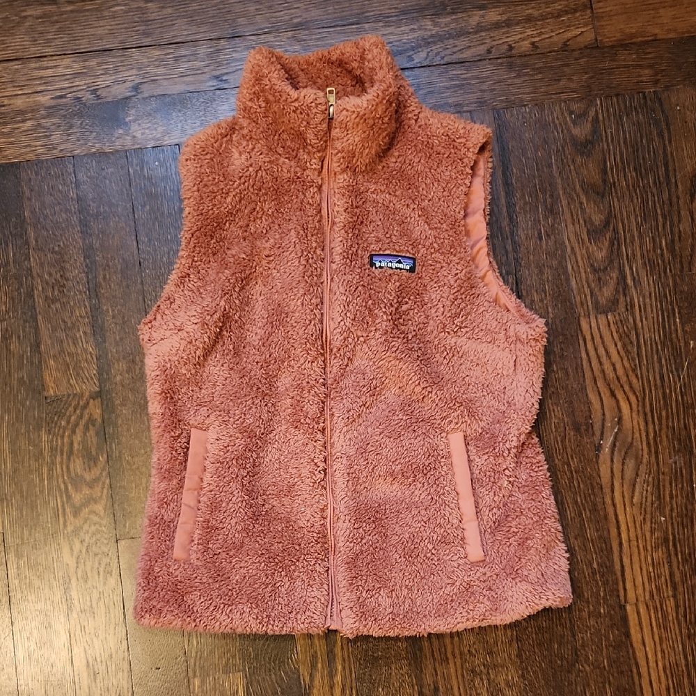Patagonia Women's Fleece Vest in Warm Pink/Coral